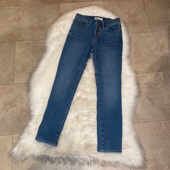 Madewell Denim - Madewell 9” Mid Rise Skinny Crop Jeans